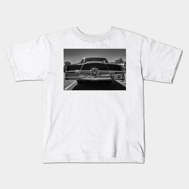 1965 Chrysler Imperial Crown Hardtop Sedan Kids T-Shirt by Gestalt Imagery